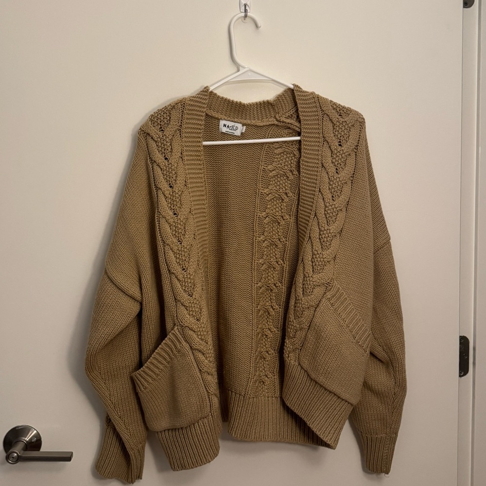 NA-KD Tan cardigan